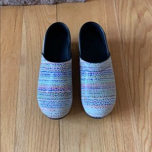 Nursing shoes